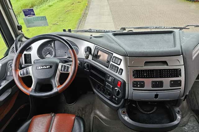 DAF XF (2016) thumbnail 2