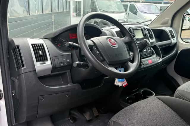 Fiat Ducato (2017) thumbnail 2