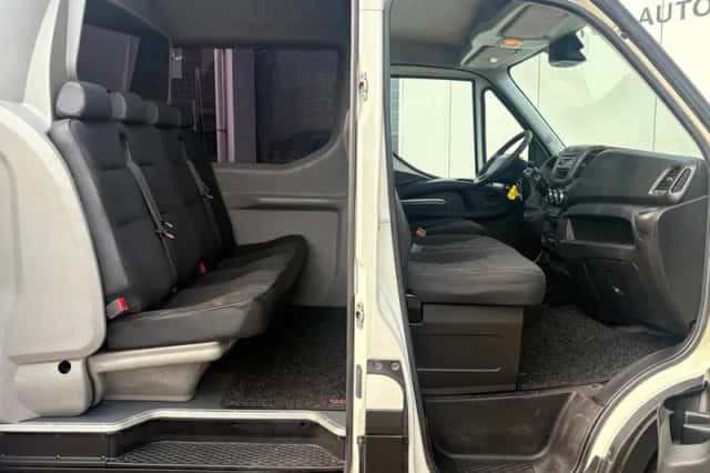 Iveco Daily (2015) thumbnail 2