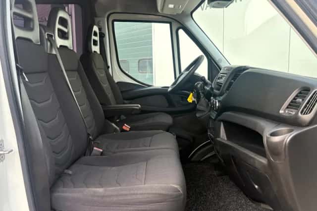 Iveco Daily (2015) thumbnail 4