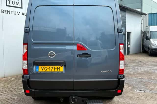Nissan NV400 (2013) thumbnail 6