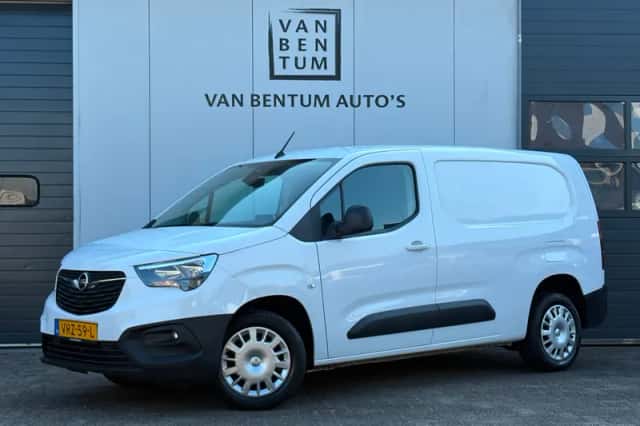 Opel Combo (2022) thumbnail 1