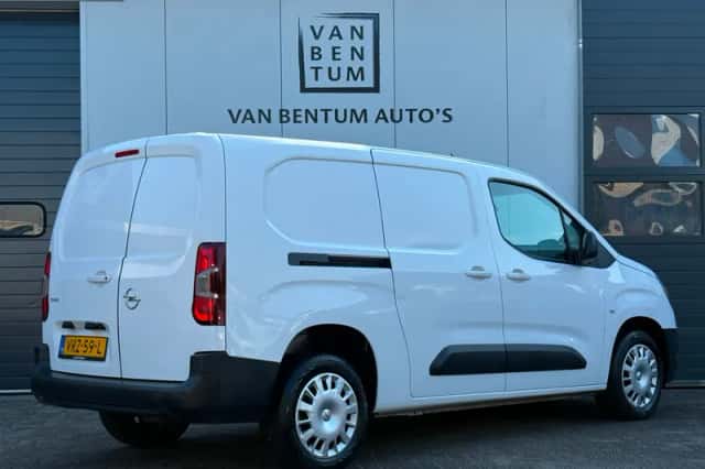 Opel Combo (2022) thumbnail 6