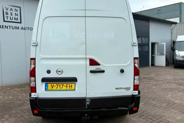 Opel Movano (2017) thumbnail 5