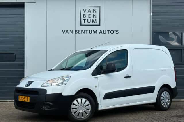 Peugeot Partner (2011) thumbnail 1