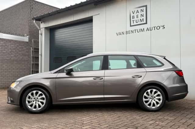 SEAT Leon (2014) thumbnail 6