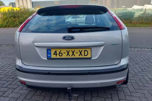 Ford Focus (2007) thumbnail 6