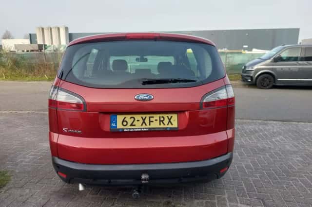 Ford S-Max (2007) thumbnail 6