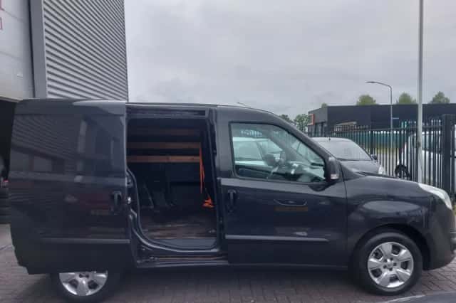 Opel Combo (2012) thumbnail 5