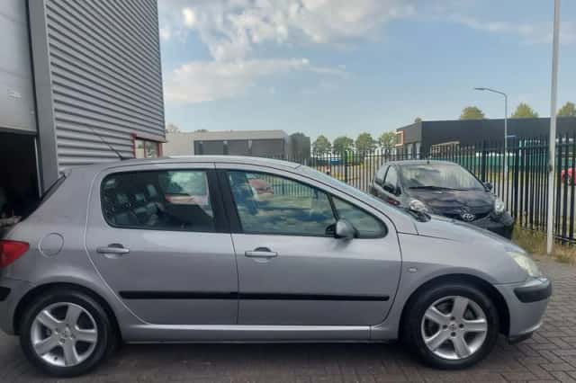 Peugeot 307 (2003) thumbnail 5