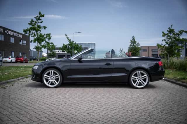 Audi A5 (2010) thumbnail 4