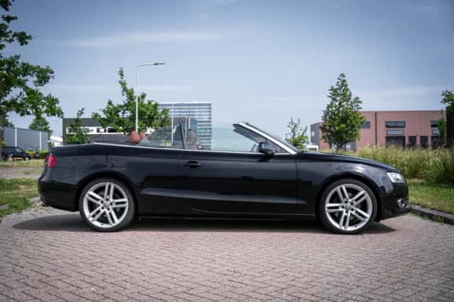 Audi A5 (2010) thumbnail 5