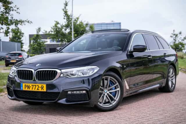 BMW 5-Serie (2017) thumbnail 1