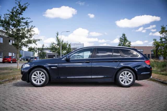 BMW 5-Serie (2013) thumbnail 3