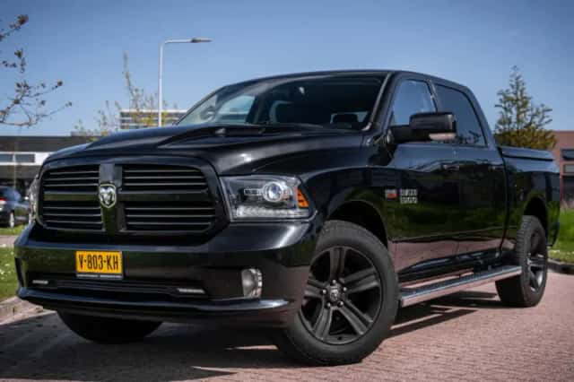 Dodge Ram (2017) thumbnail 1