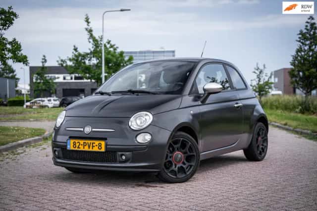 Fiat 500 (2011) thumbnail 2