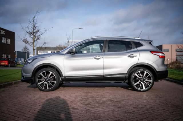 Nissan Qashqai (2014) thumbnail 3