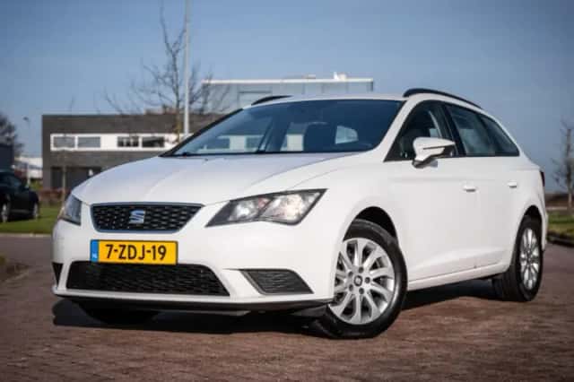 SEAT Leon (2014) thumbnail 1
