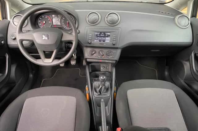 SEAT Ibiza (2017) thumbnail 6