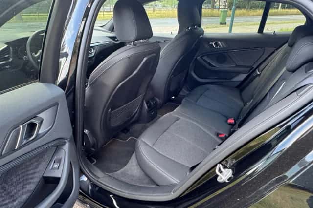 BMW 1-Serie (2021) thumbnail 4