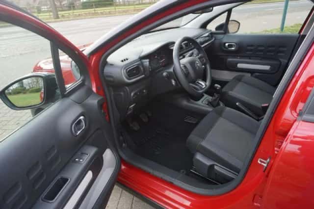 Citroën C3 (2018) thumbnail 3