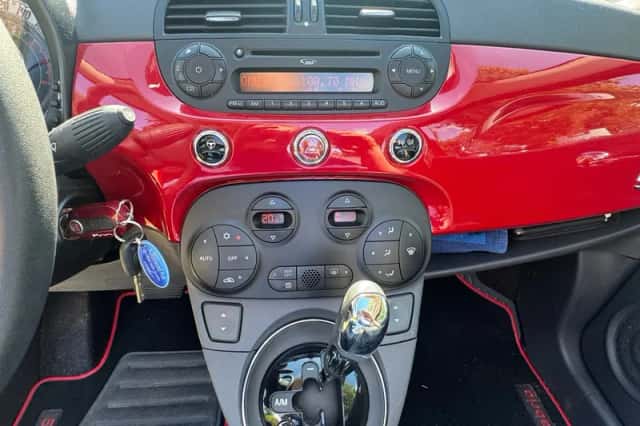 Fiat 500C (2010) thumbnail 6