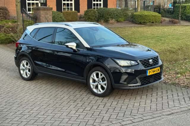 SEAT Arona (2022) thumbnail 6