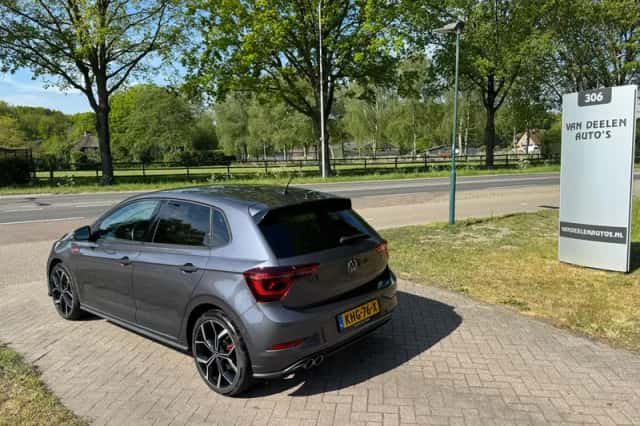 Volkswagen Polo (2024) thumbnail 2