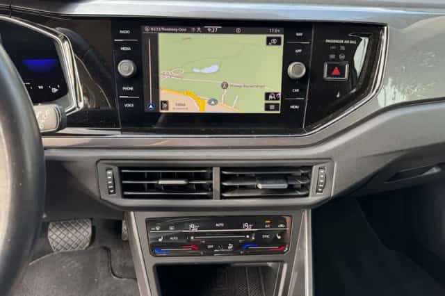 Volkswagen Polo (2021) thumbnail 6