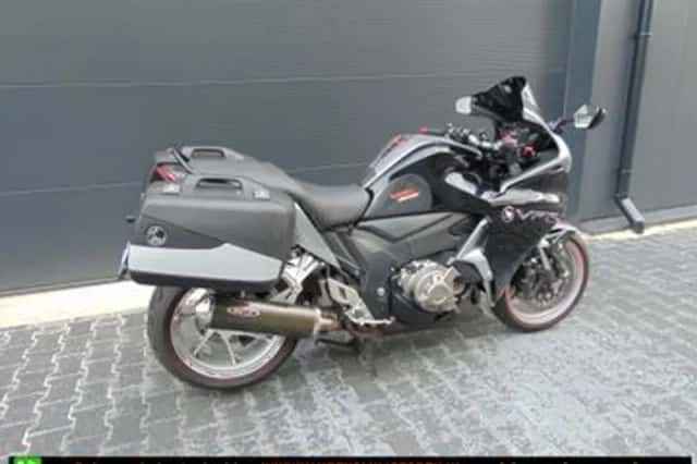 Honda VFR (2011) thumbnail 3