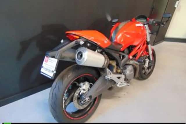 DUCATI M (2008) thumbnail 2