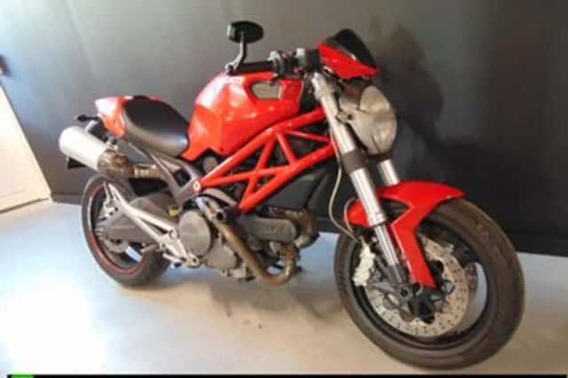 DUCATI M (2008) thumbnail 5