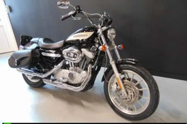 HARLEY-DAVIDSON SPORTSTER (2005) thumbnail 5