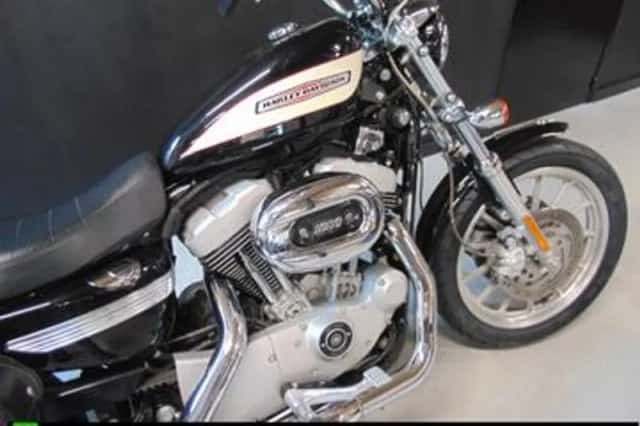 HARLEY-DAVIDSON SPORTSTER (2005) thumbnail 6