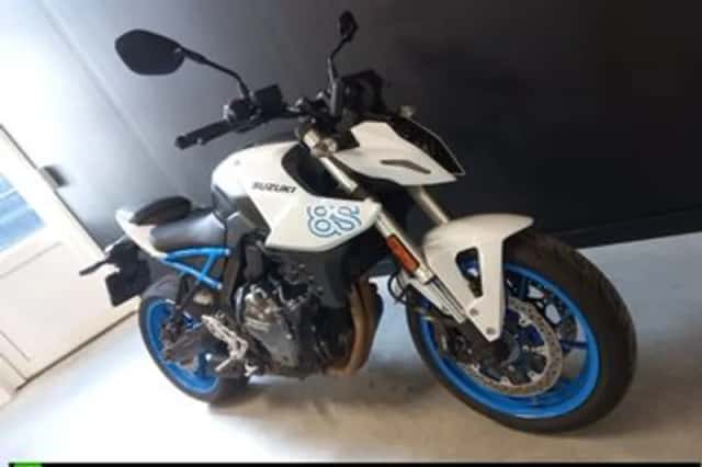 Suzuki GSX-8S (2024) thumbnail 5