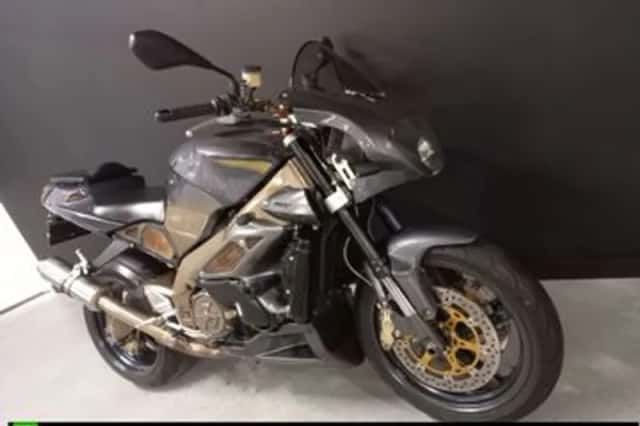 APRILIA TUONO (2002) thumbnail 6