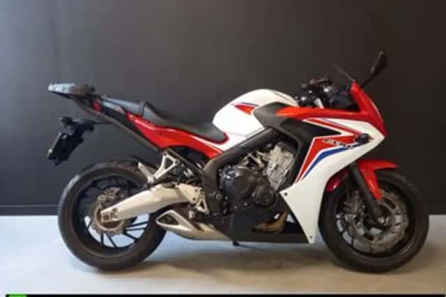Honda CBR (2015) thumbnail 1