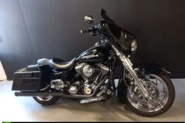 HARLEY-DAVIDSON STREET (2006) thumbnail 4
