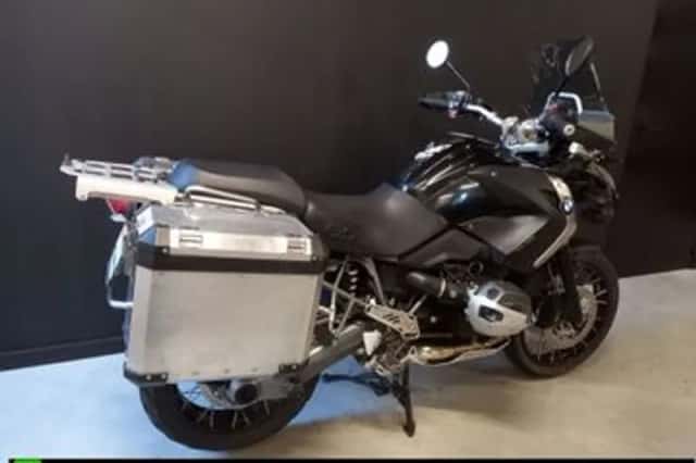 BMW R (2012) thumbnail 3