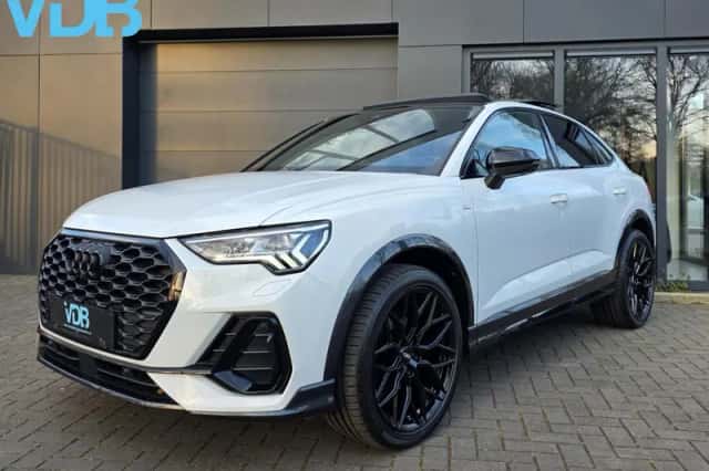 Audi Q3 Sportback (2023) thumbnail 1