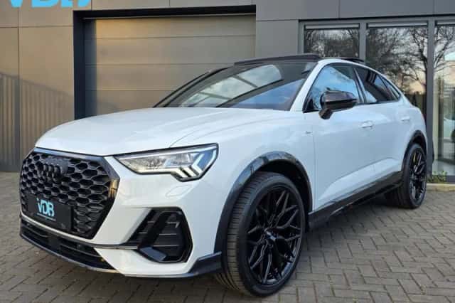 Audi Q3 Sportback (2023) thumbnail 3