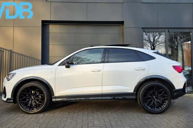 Audi Q3 Sportback (2023) thumbnail 6