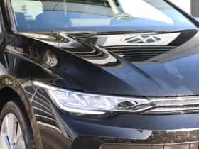 Volkswagen Golf (2025) thumbnail 5