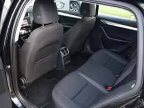 Škoda Octavia (2019) thumbnail 17