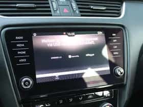 Škoda Octavia (2019) thumbnail 26