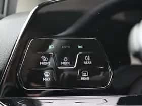 Volkswagen Golf (2020) thumbnail 34