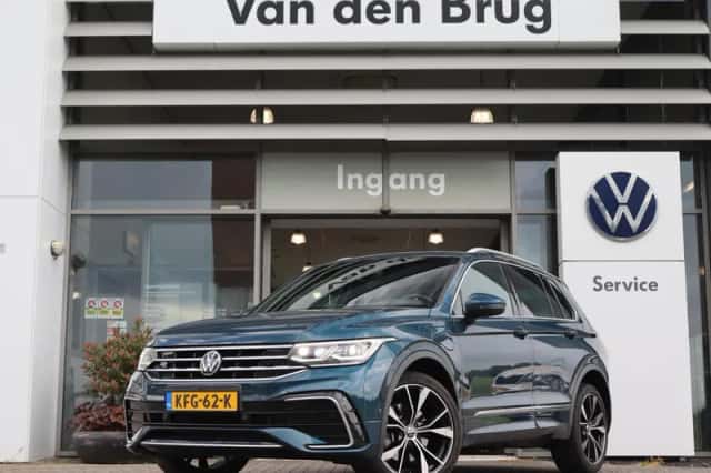 Volkswagen Tiguan (2022) thumbnail 3