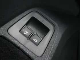 Volkswagen Tiguan (2022) thumbnail 39