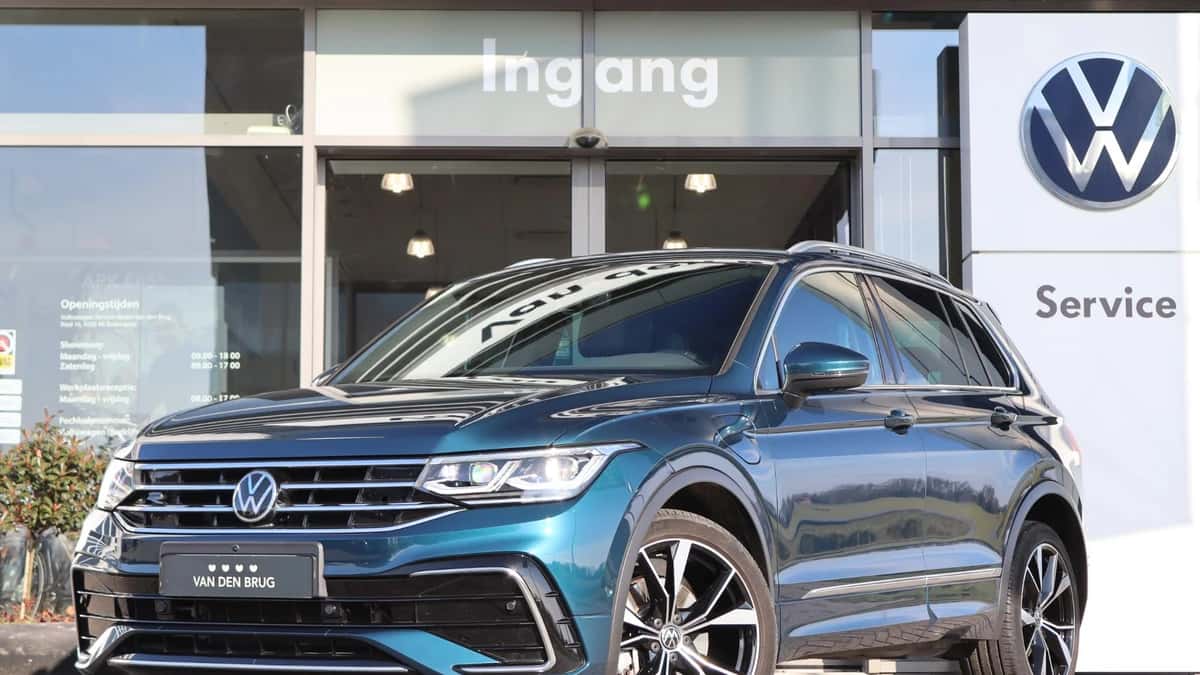 Volkswagen Tiguan (2021) — foto 1