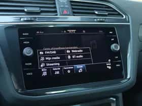 Volkswagen Tiguan (2021) thumbnail 26